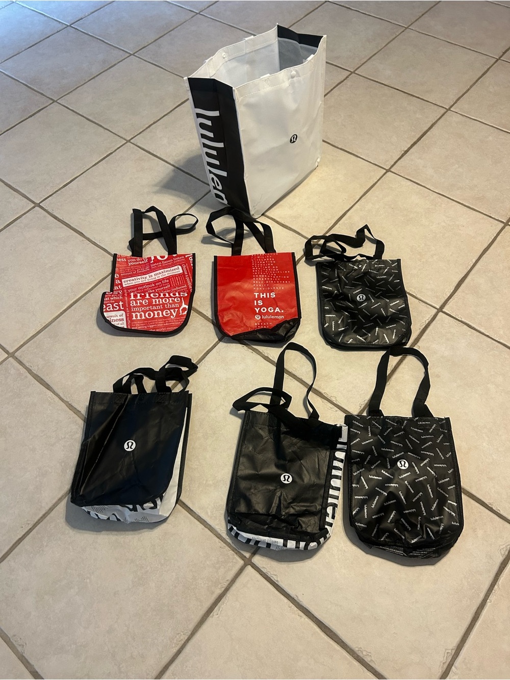 7 Lululemon Reusable Tote Bag Set - Black, Red, White